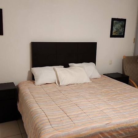 Apartamento Departamento De Lujo. Seguridad 24. Playa A Pasos. Acapulco Exterior foto