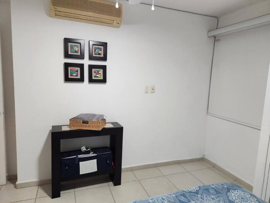 Apartamento Departamento De Lujo. Seguridad 24. Playa A Pasos. Acapulco Exterior foto