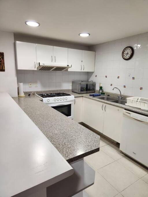 Apartamento Departamento De Lujo. Seguridad 24. Playa A Pasos. Acapulco Exterior foto
