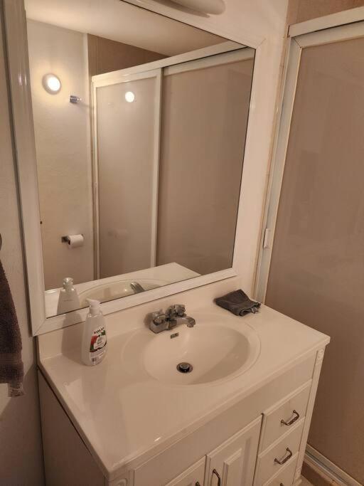 Apartamento Departamento De Lujo. Seguridad 24. Playa A Pasos. Acapulco Exterior foto